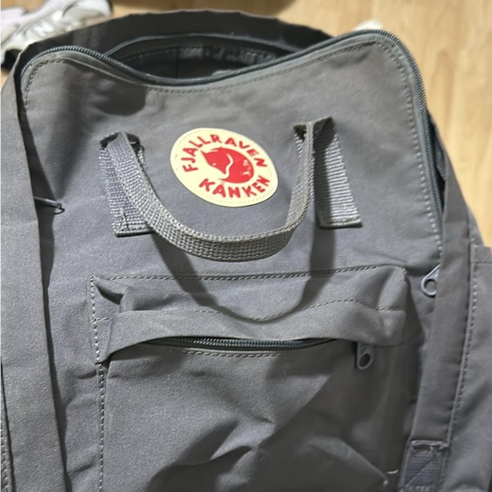 Fjallraven Kanken bag pack